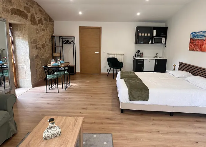 A Casa Do Veterinario Sales (A Coruna)